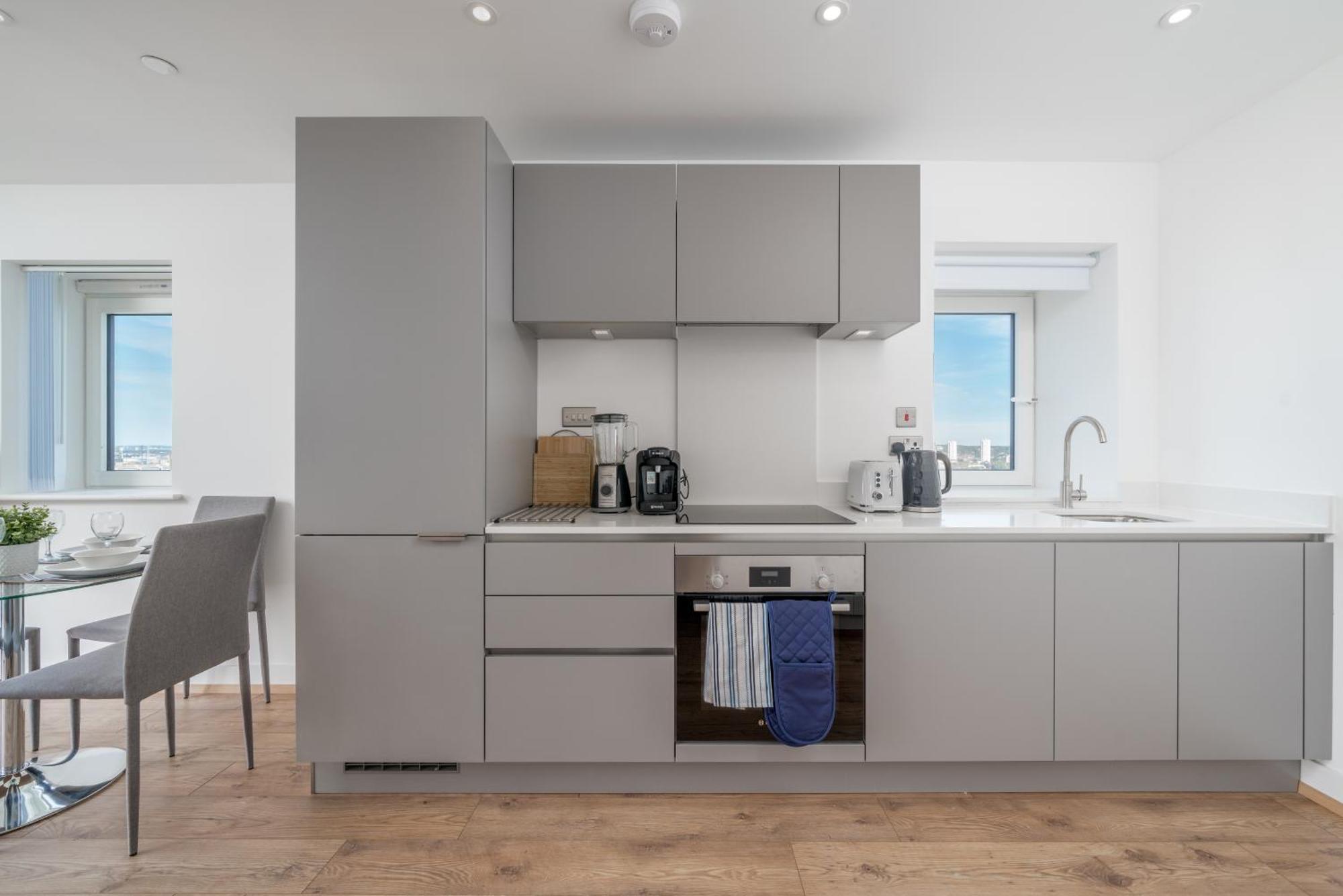 Skyvillion - London River Thames Top Floor Apartments By Woolwich Ferry, Mins To London Excel, O2 Arena , London City Airport With Parking Londres Exterior foto