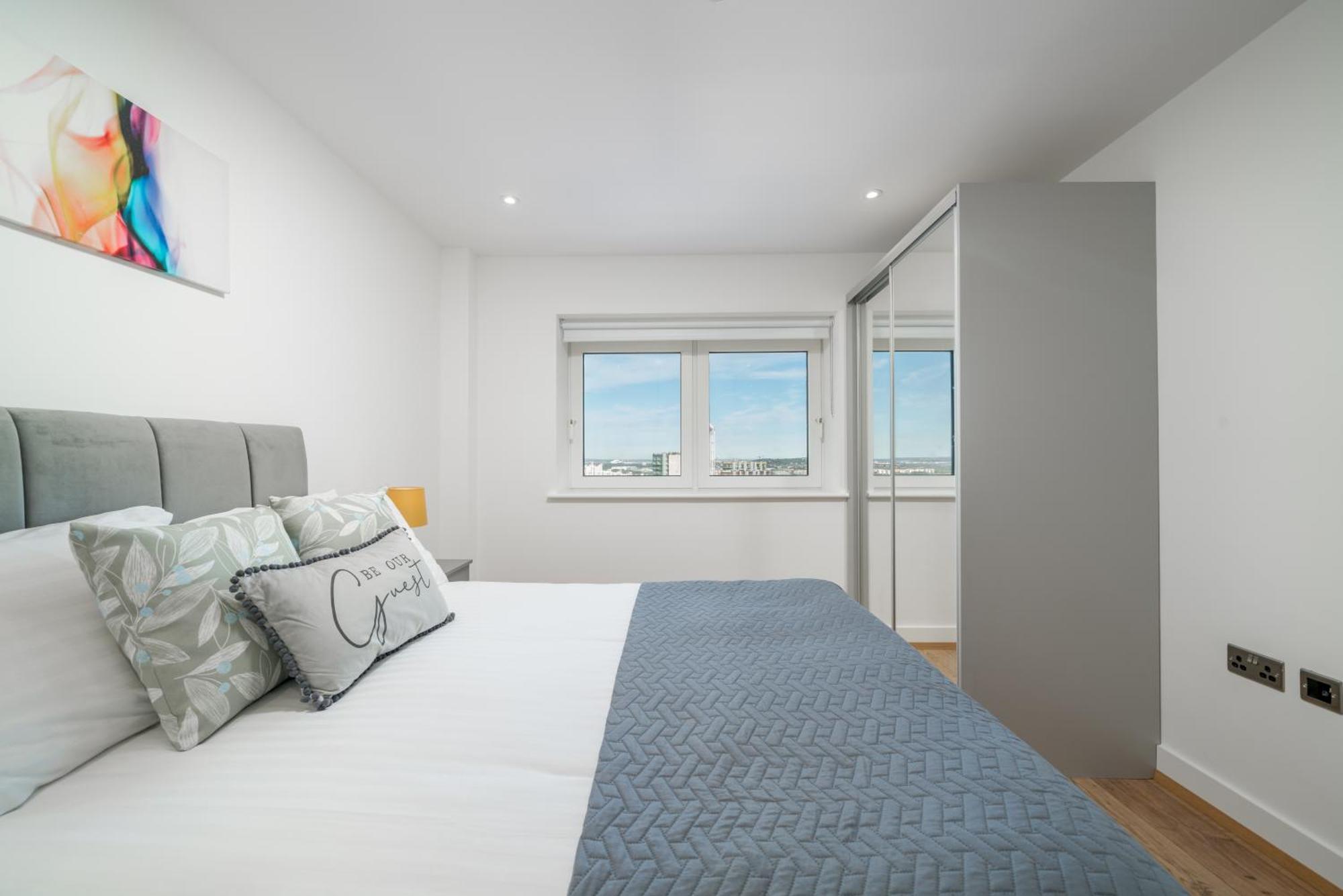 Skyvillion - London River Thames Top Floor Apartments By Woolwich Ferry, Mins To London Excel, O2 Arena , London City Airport With Parking Londres Exterior foto